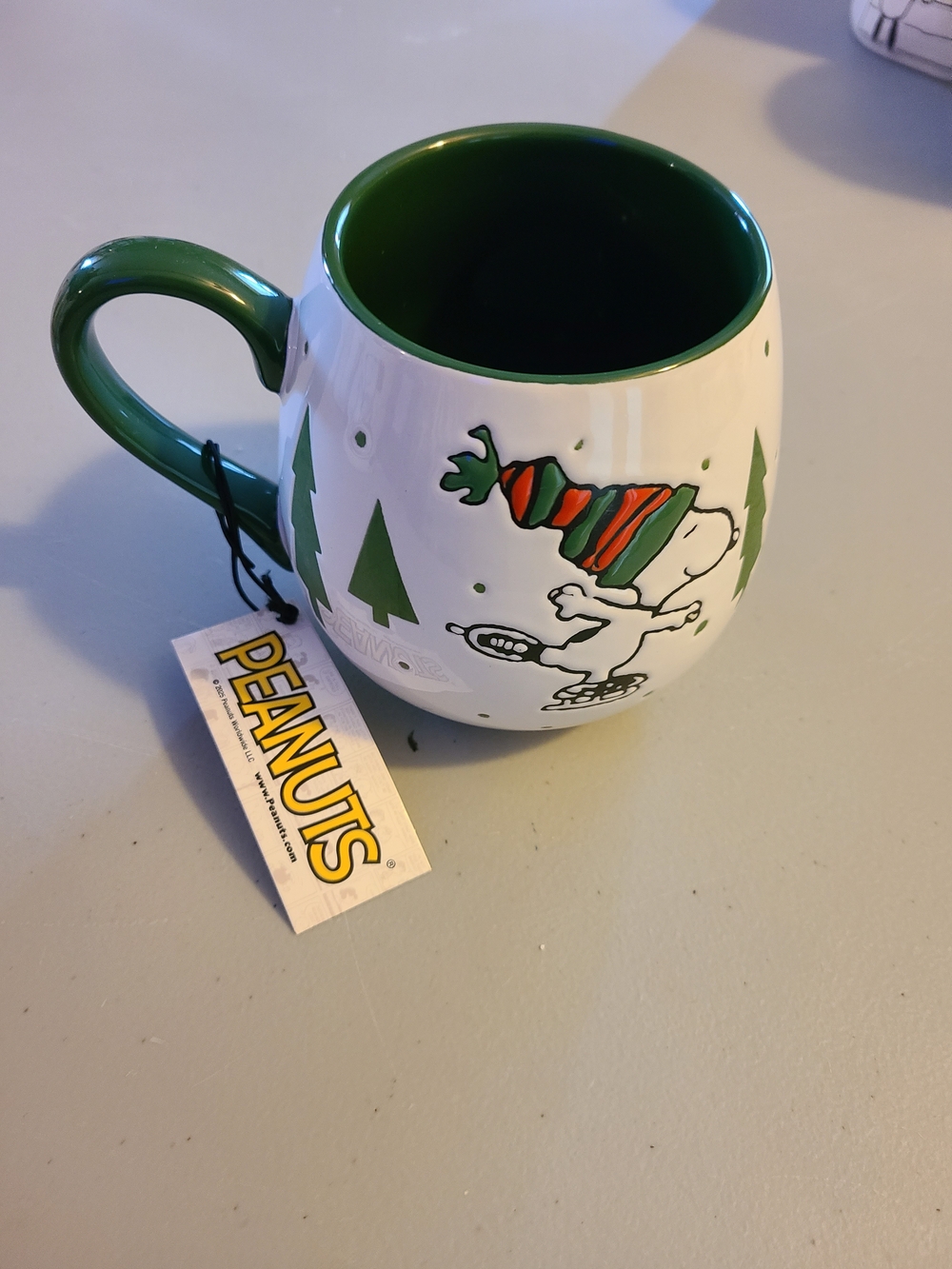Peanuts Snoopy Winter Skating Ceramic Gibson Mug